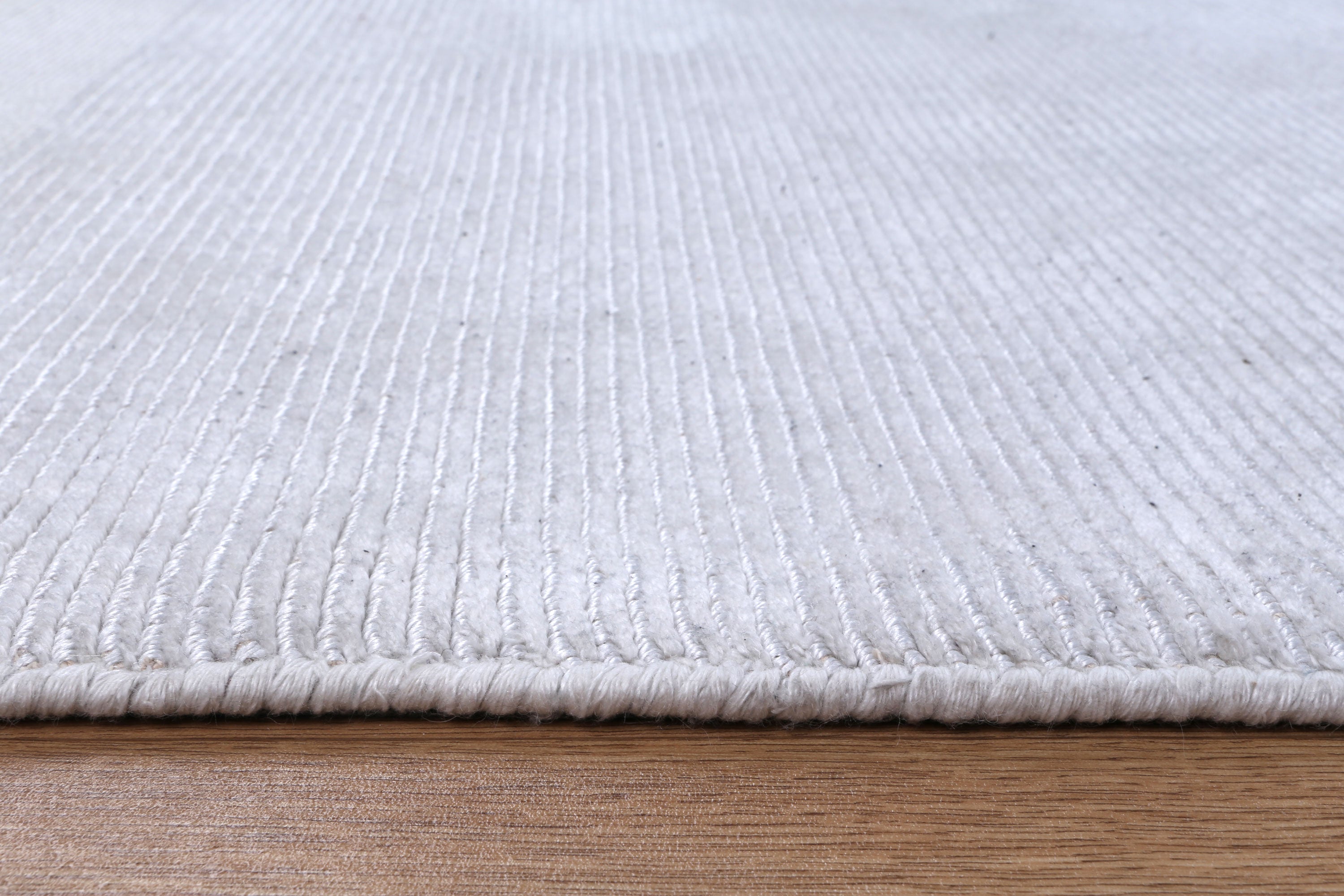 Byron Ivory Wool Rug LTB2B