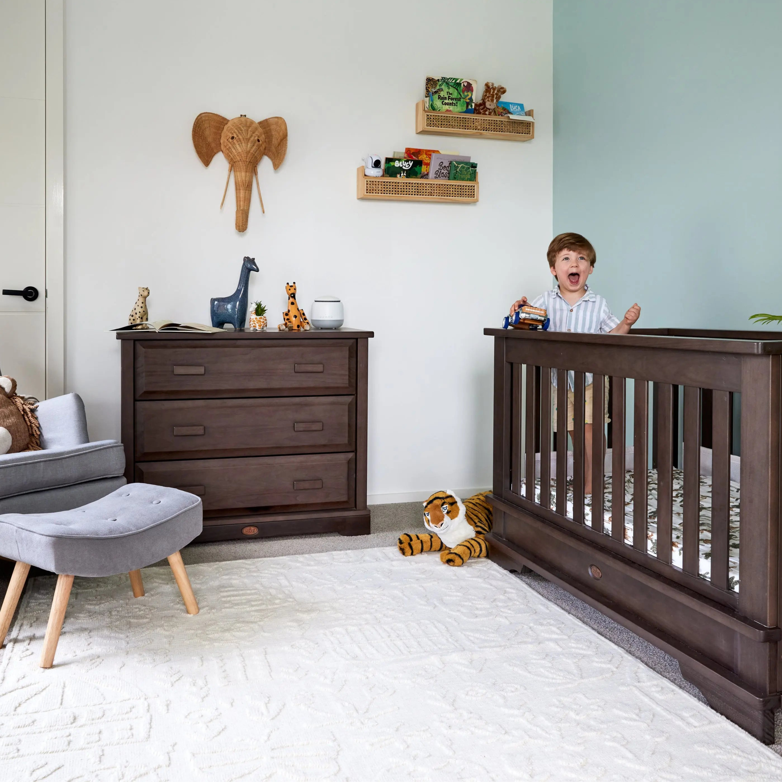 Evara Ivory Wool Nursery Rug