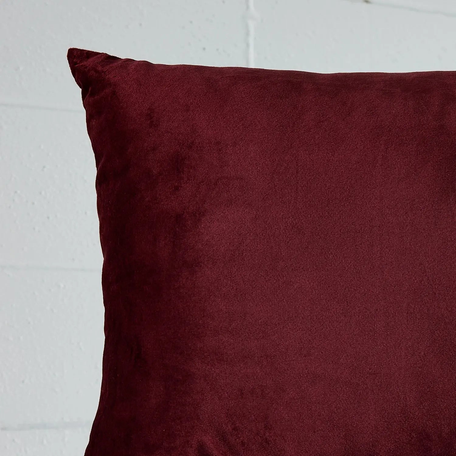 Velvet Feather Cushion Oxblood KAILE