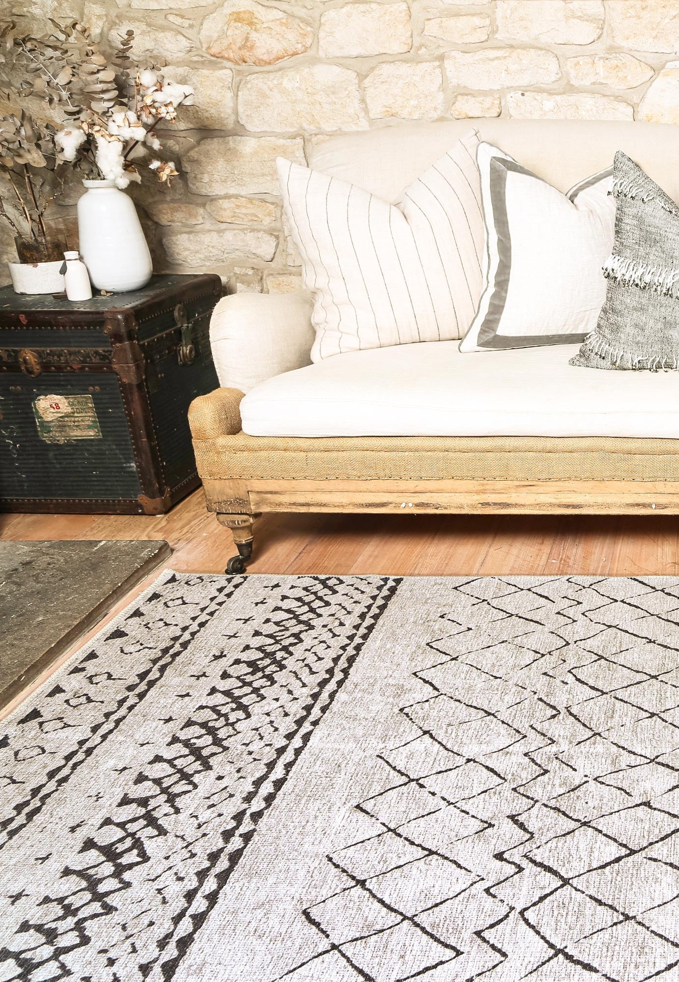 Alma Scandi Silver Rug - Washable Rug - Rugs a Million