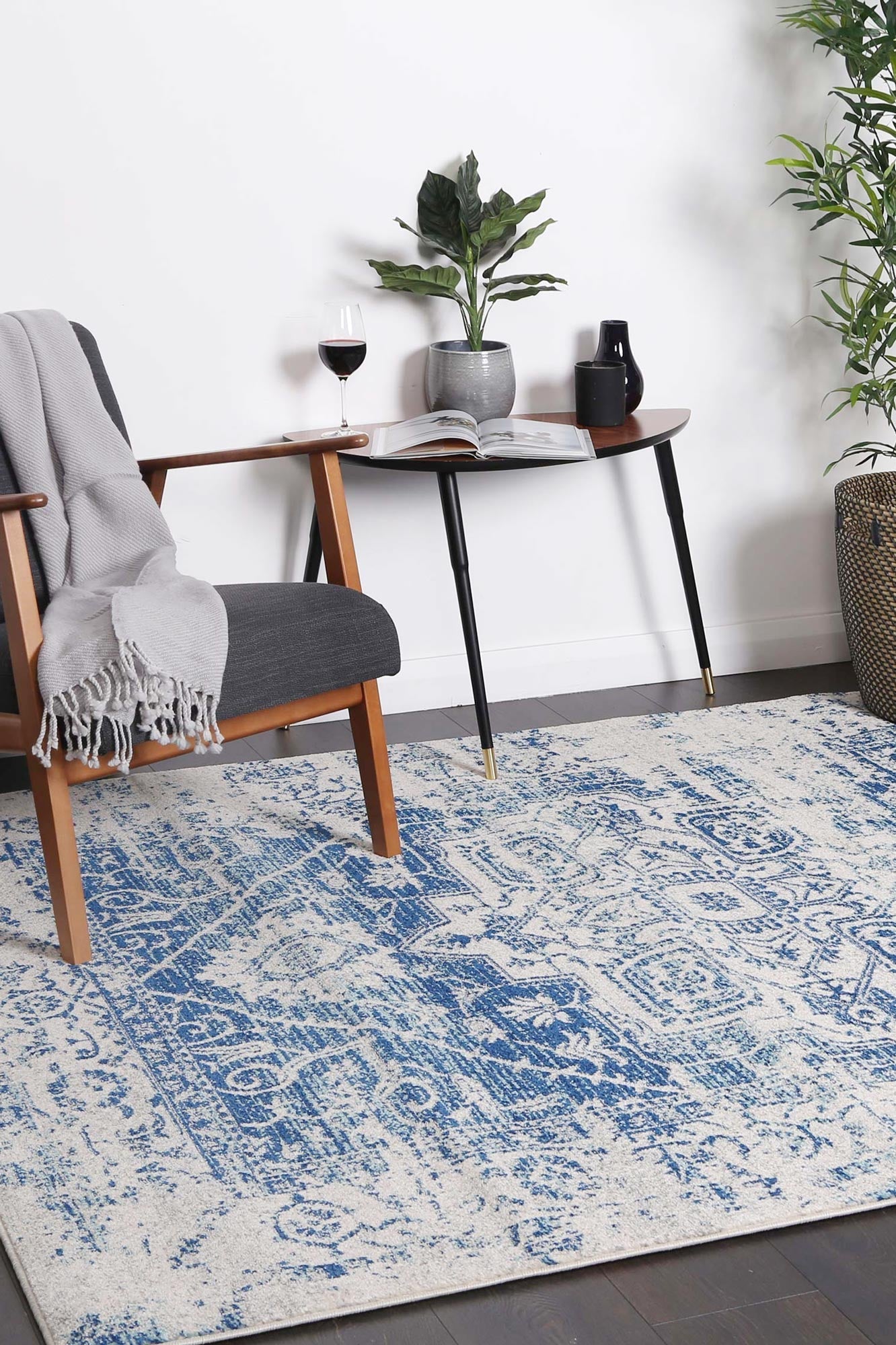 Amelia Audrey Ivory & Navy Rug - Rug - Rugs a Million